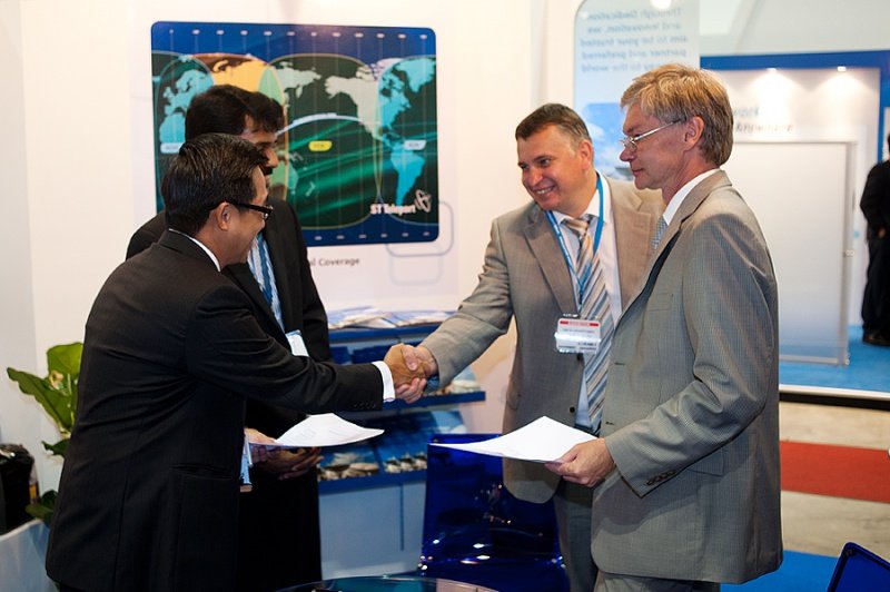 Gazprom Space Systems Signed a New Contract at CommunicAsia 2011 Show